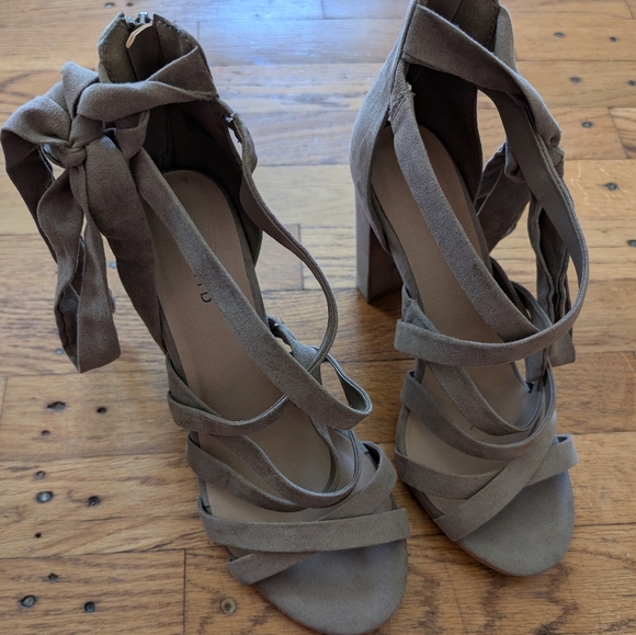 Torrid Dark Taupe Thick Strappy Sandals - Picture 2 of 9